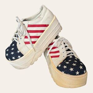 Crazy vintage 90s/00s platform flag sneakers women's 8.5/9